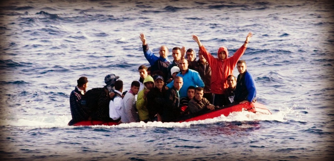 Σε συναγερμό οι δυνάμεις ασφαλείας της Αστυνομίας – Σκάφος με μετανάστες στον Ακάμα